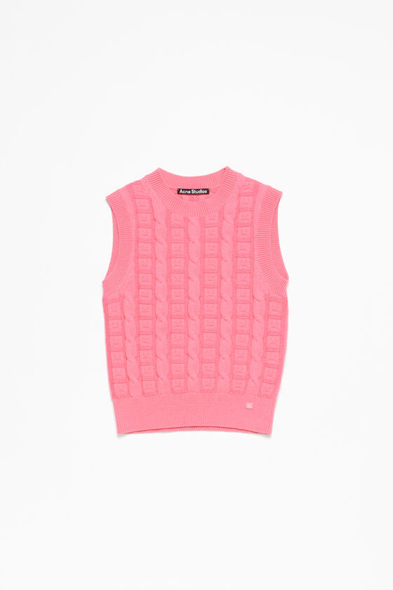 (image for) Unique Significance Cable wool sleeveless jumper